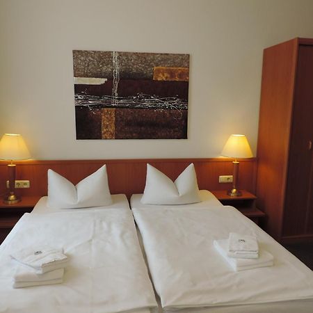Hotel Carl Von Clausewitz บวร์ก บาย มักเดบวร์ก ห้อง รูปภาพ