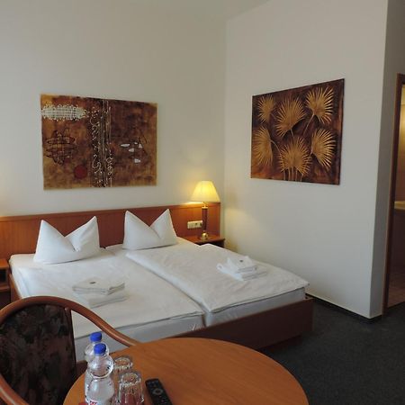 Hotel Carl Von Clausewitz บวร์ก บาย มักเดบวร์ก ห้อง รูปภาพ